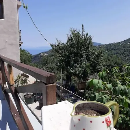 ξυλοπετρα / Wood & Stone House Appartamento Tsagarada
