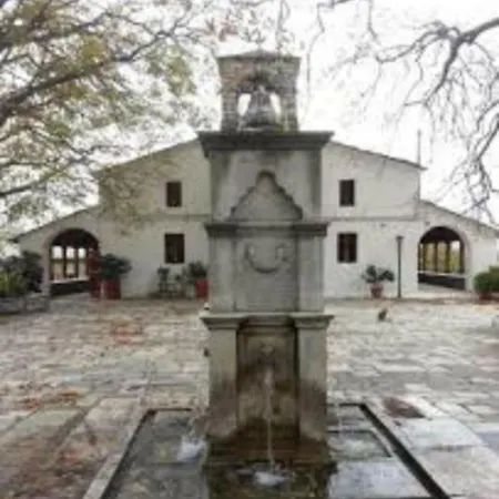 ξυλοπετρα / Wood & Stone House טסגרדה