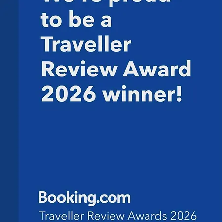 ξυλοπετρα / Wood & Stone House *