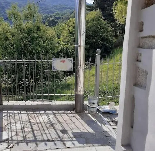 ξυλοπετρα / Wood & Stone House Lejlighed