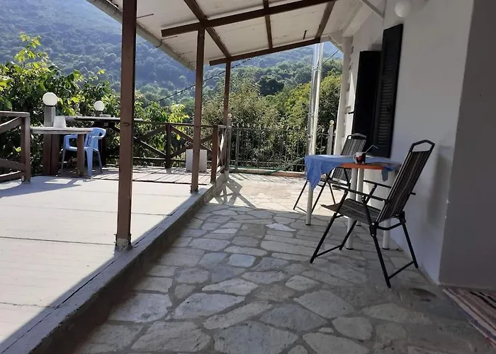 ξυλοπετρα / Wood & Stone House Lejlighed